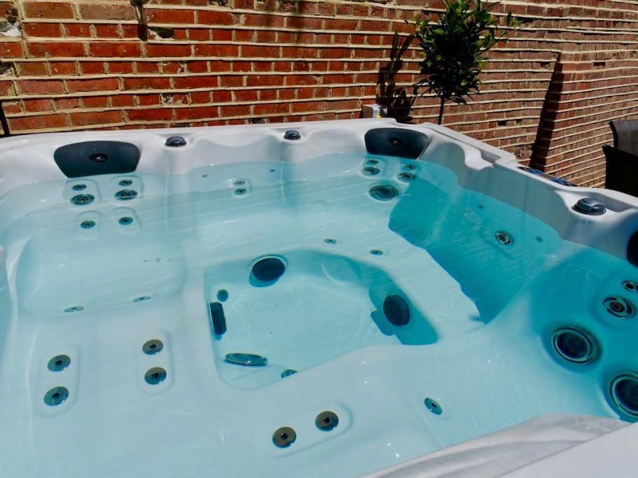 Huge Luxury 8 Bed Manor House Hot Tub Pool Table Villa Saffron Walden Luaran gambar